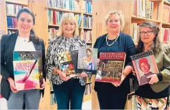  ?? ?? The collection of art books was handed over last week. From left are Scava secretary Liezel du Toit, Scava chairperso­n René Scribante, George regional librarian Marlene Swanepoel and reference librarian Elmine Vorster.