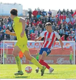  ?? ERASMO FENOY ?? El algecireño Leiva, en el duelo ante el Villarreal B.