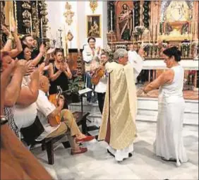  ?? Pastoral Gitana de Córdoba ?? Un momento del Gicalí en una iglesia de Córdoba