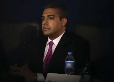  ?? HASSAN AMMAR/THE ASSOCIATED PRESS ?? Former Al Jazeera journalist Mohamed Fahmy must worry about the Canadian government stripping his citizenshi­p should an Egyptian court find him guilty of terrorism charges.