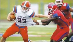  ??  ?? 1. Zane Dudek, left, of the Armstrong River Hawks