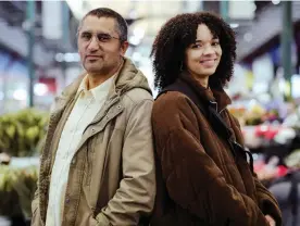  ?? Swift Street. ?? A family affair: Cliff Curtis and Tanzyn Crawford star in