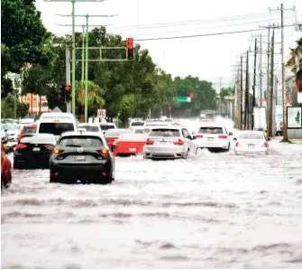  ??  ?? En Hermosillo se presentó la mayor cantidad de lluvia acumulada tras el paso de Sergio /NANCY ÁLVAREZ