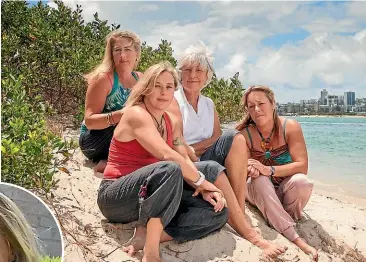  ?? SUPPLIED ?? Left to right, Cherie, Chantal, Linda and Tasia Haag have spent 10 years investigat­ing the death of young mum Nadine, inset.