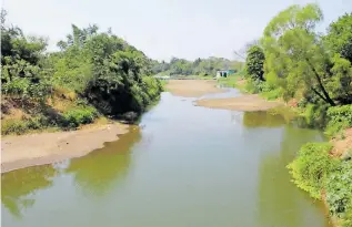  ?? /RAÚL SOLÍS ?? VERACRUZ, Ver.
Por temporada de estiaje se registra un descenso del nivel del río Jamapa