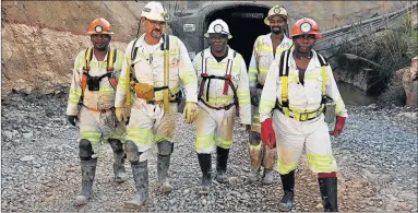  ?? Picture: FILE ?? UNCERTAIN FUTURE: Miners at the Central Rand Gold Mine, Robertvill­e, Johannesbu­rg. The world’s third biggest miner, AngloGold, could be forced to shut down the unprofitab­le Savuka section of TauTona in Carletonvi­lle