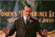  ?? (HBO) ?? Steve Buscemi en pape de la tempérance (!) dans «Boardwalk Empire».