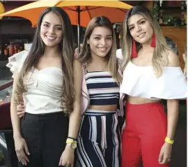  ??  ?? Estefanía Gutiérrez, Gelo y Jessica Arango