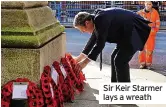  ?? ?? Sir Keir Starmer lays a wreath
