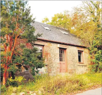  ??  ?? 2. The old shepherd’s cottage was occupied until recently but is now deserted.