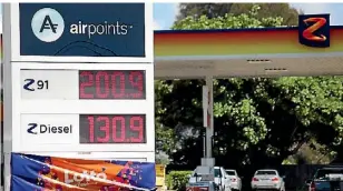  ?? JAY BOREHAM ?? Auckland’s fuel tax looks set to bring even more fiscal woes to the country’s super-expensive-city.