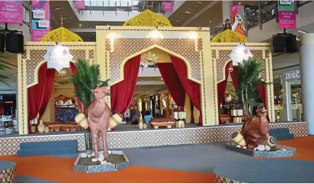  ??  ?? This year, Setia City Mall’s Raya decor carries the theme ‘Enchanted Arabian Adventure’.