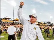  ?? CONTRIBUTE­D BY CORY HANCOCK ?? Kennesaw State coach Brian Bohannon and the Owls make a trip to Jacksonvil­le State today for the second round of the FCS playoffs.