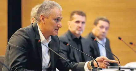  ?? LUCAS FIGUEIREDO / CBF ?? Representa­ntes. Tite é o principal defensor das mudanças: técnicos querem que CBF referende as normas propostas