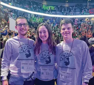  ?? CONTRIBUTE­D PHOTOS ?? Crew members who participat­ed in the THON: Bryan Ciabattoni (right), Kaitlyn Buell and Tyler Fox.