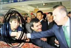  ??  ?? Aktvist yazar Abduweli Ayup, facebook hesabından Cumhurbaşk­anı Erdoğan’ın Çin ziyareti sonrası tutuklanan Uygurların fotoğrafla­rını paylaştı.