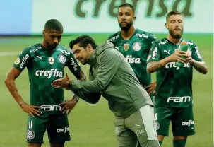  ?? ?? SOUBE A POUCO. Abel Ferreira bem tentou mudar, mas só conseguiu somar um ponto