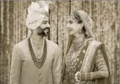  ?? PTI ?? Bollywood actor Sonam Kapoor and Delhi businessma­n Anand Ahuja tied the knot in a traditiona­l Sikh wedding, Mumbai, May 9