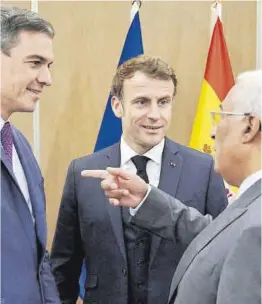  ?? Horst Wagner / Efe ?? Sánchez, Macron y Costa, el pasado octubre en Bruselas.