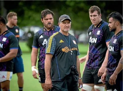  ?? DOMINICO ZAPATA/STUFF ?? Chiefs coach Colin Cooper has a good working relationsh­ip with the All Blacks.