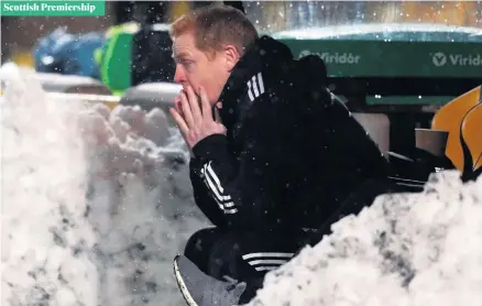  ??  ?? Under pressure: Neil Lennon can only look on as Celtic struggle to another draw against Livingston