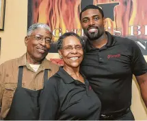  ?? Tony Bullard ?? Henry Gatlin, from left, Mary Gatlin and Greg Gatlin