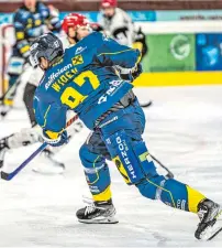  ?? BILD: SN/EKZ ?? Fredrik Widén gelang gegen Jesenice der schnelle Ausgleich zum 1:1.