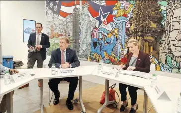  ?? RY SOCHAN ?? US state department deputy assistant secretary Melissa Brown (right) and US ambassador to Cambodia W Patrick Murphy at a roundtable discussion for the press in Phnom Penh on December 15.