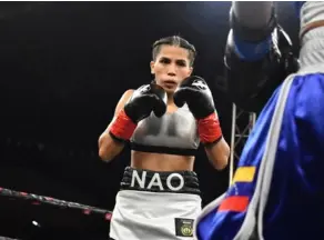  ?? ARCHIVO ?? La costarrice­nse Naomi Valle venció por decisión unánime a la mexicana Norma de la Cruz, en la categoría de 105 libras.