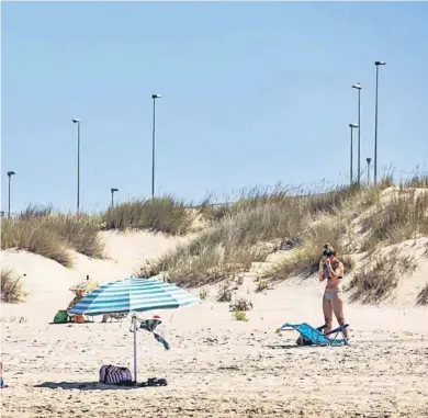  ?? MIGUEL GÓMEZ ?? Playa de Cortadura, donde se delimitará la zona reservada al naturismo.