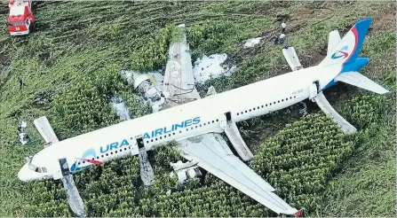  ?? THE ASSOCIATED PRESS ?? In this screen grab from RussianTV , a Ural Airlines' A321 plane is seen after an emergency landing in a cornfield near Ramenskoye, outside Moscow.