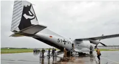  ?? Foto: Thorsten Jordan ?? Sonderauft­rag für die Transall mit der Jubiläumsl­ackierung: An Bord, aber nicht im Flug, fand die abschließe­nde Pressekonf­erenz mit Weißwurstf­rühstück statt.