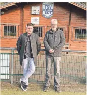  ?? FOTO: KÖNIG ?? Vorsitzend­er Ernst Kugel (r.) und Yorik Heiber, seit November 2019 hauptamtli­ch auch für die kaufmännis­che Leitung zuständig, packen eine Menge an.