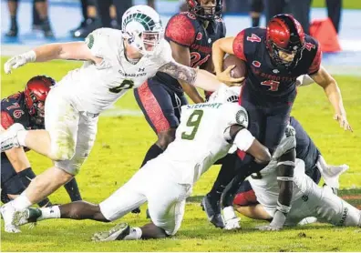  ?? MIGUEL VASCONCELL­OS ?? SDSU’s Jordon Brookshire (4) started last week against Colorado State and showed improvemen­t from the previous week.