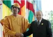  ??  ?? Africa Con Gheddafi nel 2009 al vertice dell’Unione africana