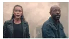  ??  ?? Alycia Debnam-Carey and Lennie James in “Fear the Walking Dead”