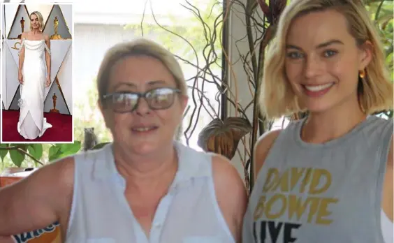  ?? Photo: Contribute­d/file ?? BACK HOME: Donna Bell and Margot Robbie met in Dalby at the weekend. INSET: Margot Robbie on the red carpet at this year’s Oscars.