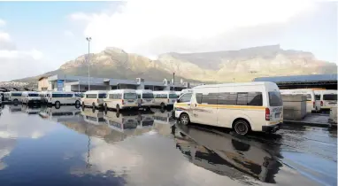  ?? PICTURE: AYANDA NDAMANE/AFRICAN NEWS AGENCY (ANA) ?? SMART WORKPLACE: Just imagine what South African roads would look like in 10 years time if taxis were connected to technology, says the writer.