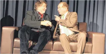  ?? FOTO: BIANKA ROITH ?? Uwe Zellmer (links) und Bernhard Hurm (rechts) wissen alles über die schwäbisch­e Seele.