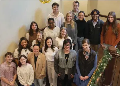  ?? (Special to The Commercial/University of Arkansas System Division of Agricultur­e) ?? University of Arkansas Honors College students who took part in the first Good Medicine course led by associate professors Jamie Baum and Erin Howie Hickey (center) include Mariam Abboud, Samad Akhter, Madison Bremer, Carson Chappell, Mary Kate Cheek, Mary Cowen, Caleb Flores, Max Green, Breyuna Harris, Katelyn Helberg, Kennedy Hicks, Lily Hiegel, James Schnoes Jr., Samantha Stark and Bailey Wheeler.