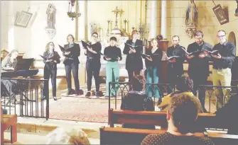  ?? - Crédits : CMA ?? Miscellané­es en plein concert dans l’église de Roquepine