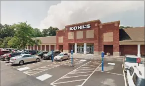  ?? Screen capture / Google Maps ?? Ridgefield’s Kohl’s store in Copps Hill Plaza will close Jan. 16. It opened in Ridgefield in April 2000. Signs on the front door has residents buzzing about what will become of the vacant storefront.