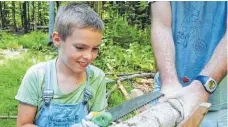  ?? FOTO: MICHAEL SEEFELD ?? Schloss Achberg bietet im Juni und Juli ein buntes Familienpr­ogramm zu Kunst, Geschichte und Natur an.