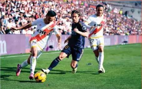  ?? FOTO: ?? REGULAR. El equipo merengue sólo suma una derrota en la presente temporada, en la liga de España.
AP