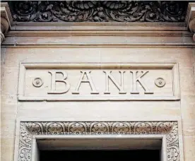  ?? Photo / 123rf.com ?? Bank lending tends to surge during boom times and shrink during hard times.