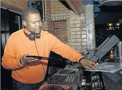  ?? PHOTO: TSHEKO KABASIA ?? DJ Segale Aldrin Mogotsi, who died of Sunday, has a long history in radio broadcasti­ng. He was also a sought-after party and club DJ who played nationally and abroad.