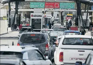  ?? PABLO BLAZQUEZ DOMINGUEZ / GETTY ?? La frontera de Gibraltar, un punto habitual de fricciones