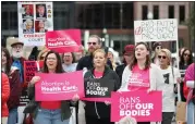  ?? JOE MAIORANA – THE ASSOCIATED PRESS ?? Supporters of Issue 1, the Right to Reproducti­ve Freedom amendment, attend a rally in Columbus, Ohio, Oct. 8, 2023.