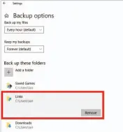  ??  ?? File History makes it easy to manage which folders you’re backing up.