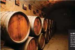  ??  ?? LA REVELACIÓN. Al descubrir la cava, los nuevos dueños de Pedro Domecq decidieron impulsar de nuevo el negocio del vino.